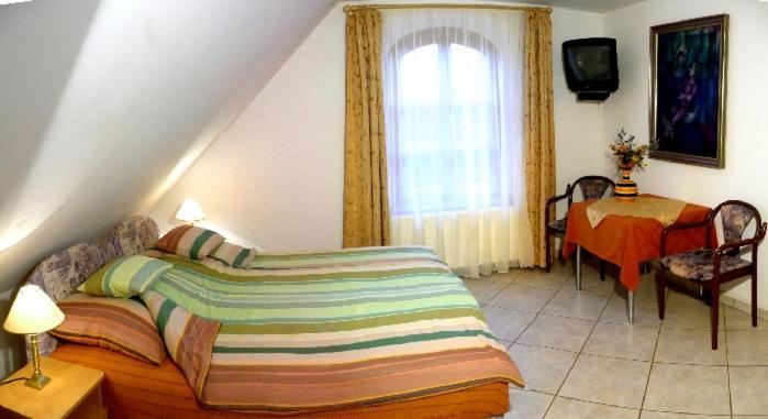 Hotel-Pension Residenz Balatonakali Zimmer foto